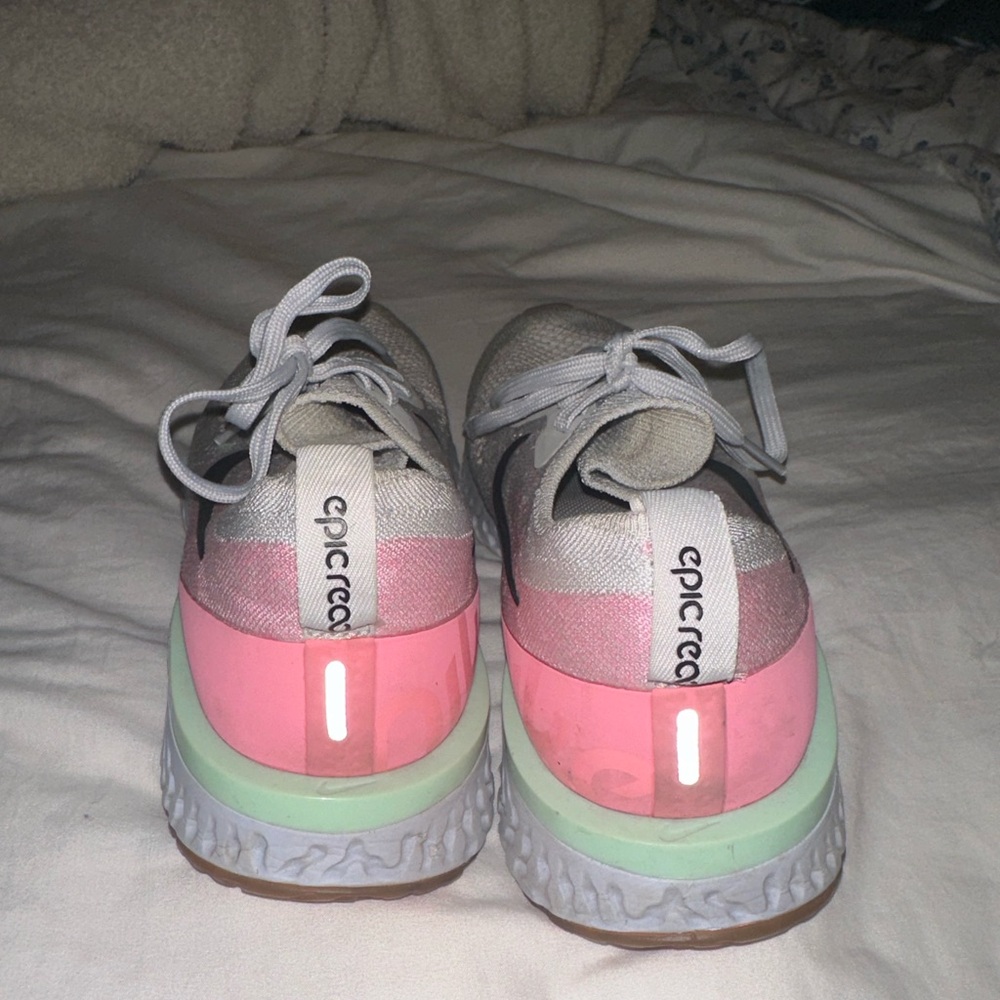 Nike Epic React - image 3